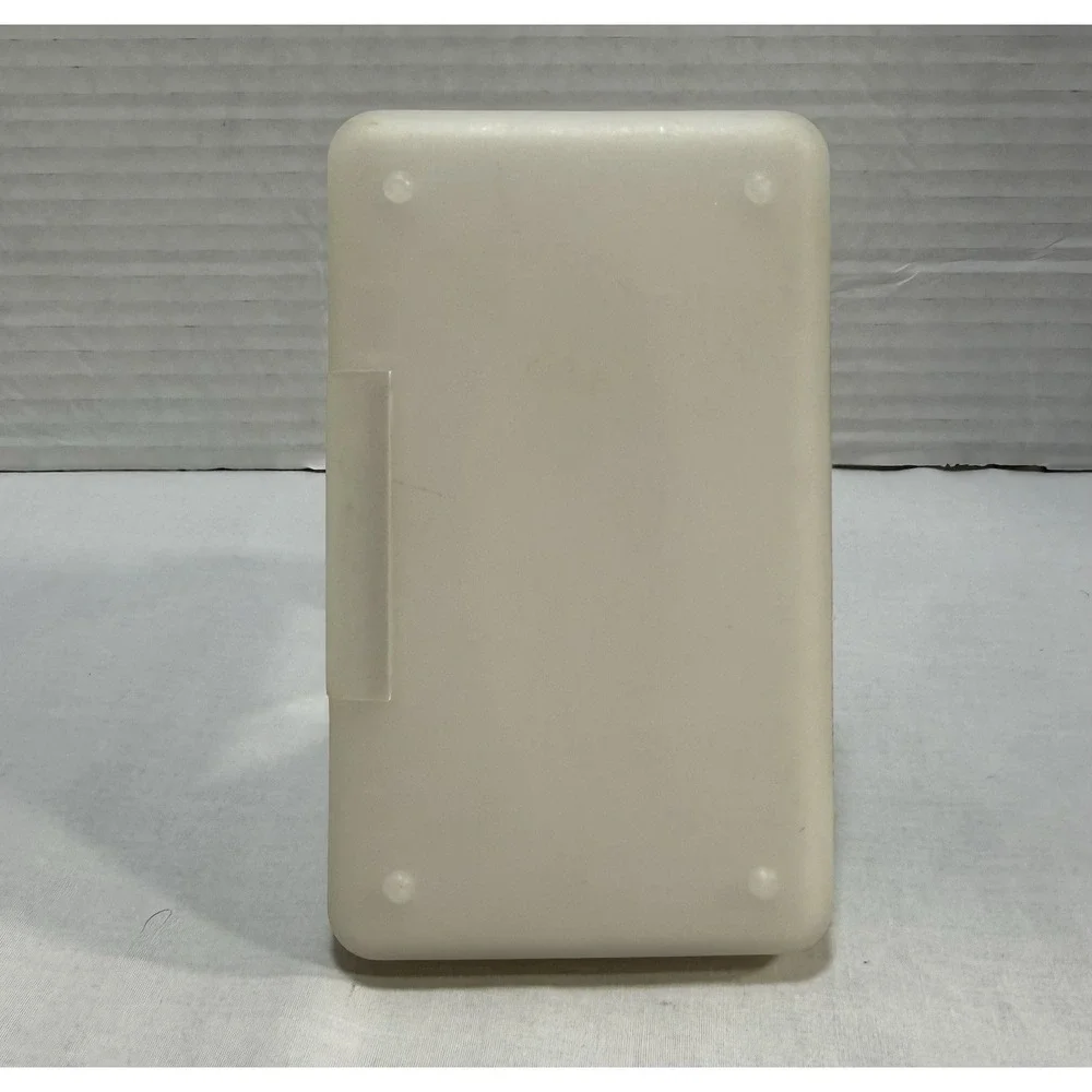 Nakiworld Nintendo DS White 6 Game Travel Case‎